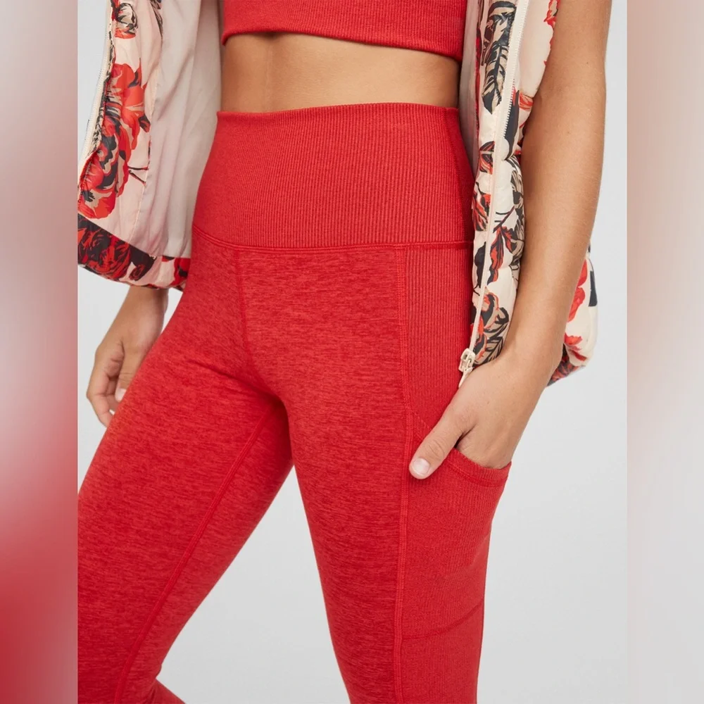 OFFLINE By Aerie | The Hugger Matching Ribbed Workout Set | L/XL - Red - Picture 3 of 12